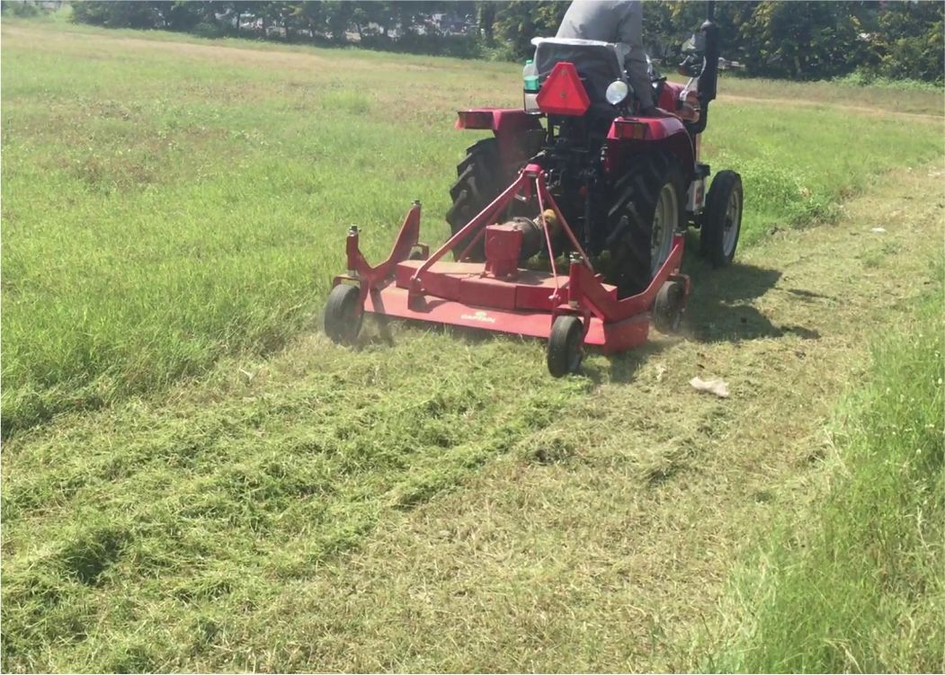 Finishing Mower_d87d7faf-aff6-4ea6-a252-79880d0cdeda.jpg