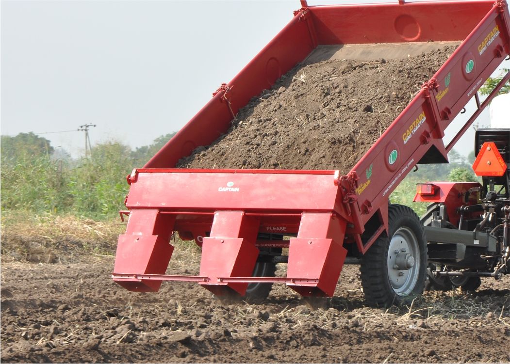 fertilizer attachment_f820e67f-469d-46f0-8c1a-839293d8fd04.jpg